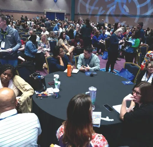 Keynote attendees receive and retell each other’s stories. PHOTOGRAPHY BY HUGHES FIORETTI PHOTOGRAPHY