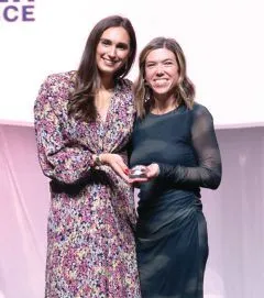 Dexian for Center of Excellence PHOTOGRAPHY BY HUGHES FIORETTI PHOTOGRAPHY